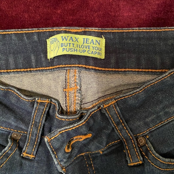 Jeans - Picture 3 of 4